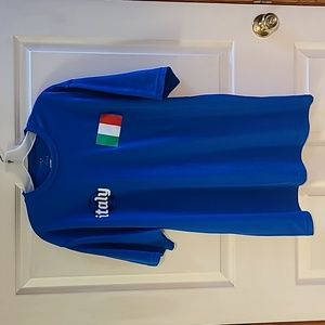 Italy 2010 soccer jersey XL $15.00